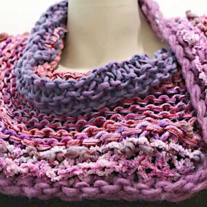 Easy Knitted Cowl